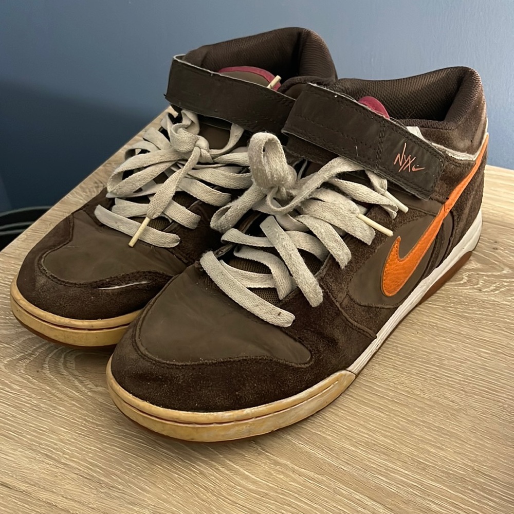 Vintage Early 2000s Nikes